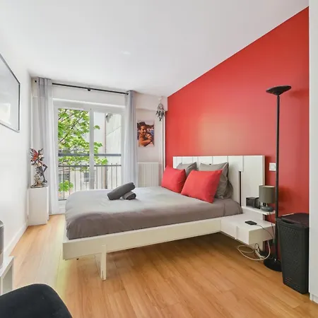 Design Pour Les Amateurs De Modernite * פריז