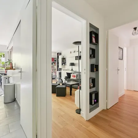 Design Pour Les Amateurs De Modernite Paříž