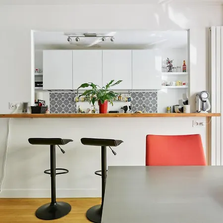 Design Pour Les Amateurs De Modernite Parijs
