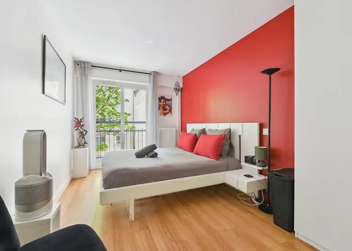 Design Pour Les Amateurs De Modernite * Paris